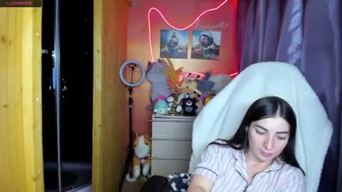 Snapshot of miss_tasy chatting on 07.02.26 Melanie January 15th is my birthday there will be an interesting show online show from 07.02.26