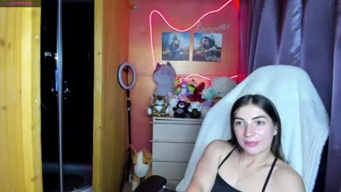 Snapshot of miss_tasy chatting on 07.18.26 Melanie January 15th is my birthday there will be an interesting show online show from 07.18.26