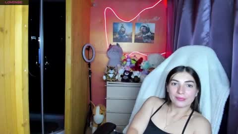 Snapshot of miss_tasy chatting on 07.19.26 Melanie January 15th is my birthday there will be an interesting show online show from 07.19.26