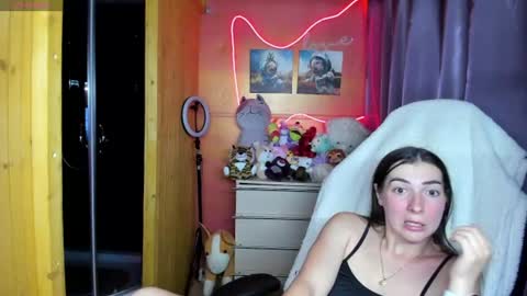 Snapshot of miss_tasy chatting on 07.20.26 Melanie January 15th is my birthday there will be an interesting show online show from 07.20.26