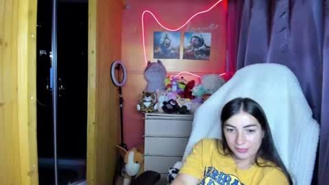 Snapshot of miss_tasy chatting on 07.29.26 Melanie January 15th is my birthday there will be an interesting show online show from 07.29.26