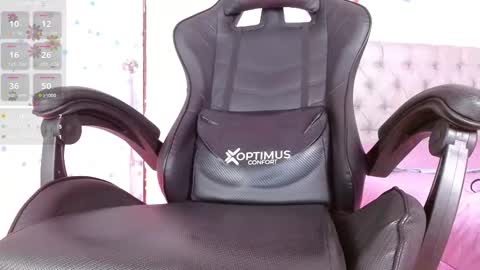 Snapshot of miss_valery2 chatting on 02.24.25 hanna online show from 02.24.25