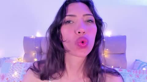 Miss Veronica online show from 02.10.25