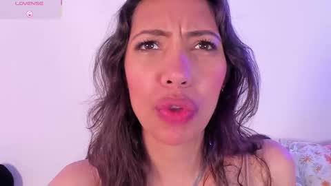 Miss Veronica online show from 03.05.25