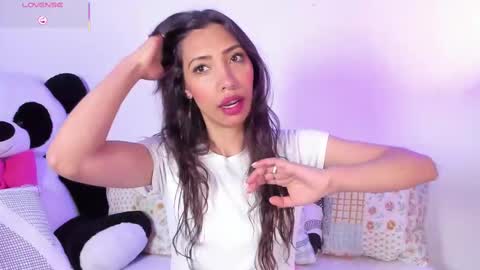 Miss Veronica online show from 03.12.25