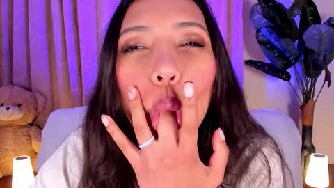 Snapshot of miss_veronica2 chatting on 02.18.26 Miss Veronica online show from 02.18.26