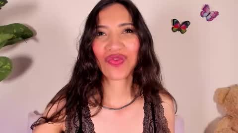 Snapshot of miss_veronica2 chatting on 03.04.26 Miss Veronica online show from 03.04.26