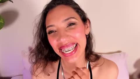 Miss Veronica online show from 03.11.26