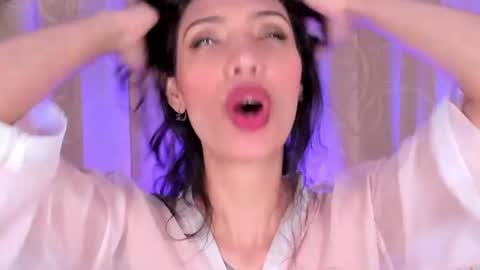 Snapshot of miss_veronica2 chatting on 06.25.26 Miss Veronica online show from 06.25.26