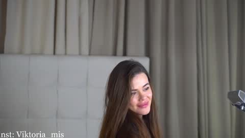 Snapshot of miss_viktoria chatting on 12.05.25 Miss Victoria online show from 12.05.25