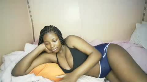 Snapshot of miss_worldfire chatting on 06.27.26 miss_worldfire online show from 06.27.26