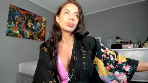 Alesyamuscledoll online show from 03.07.25