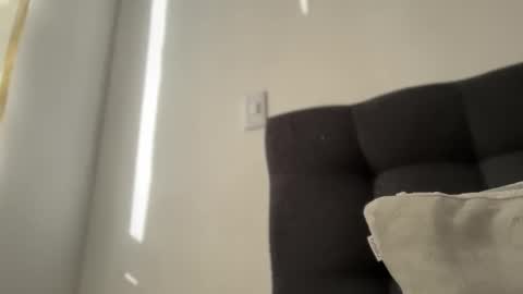 Ameliahs online show from 12.01.25