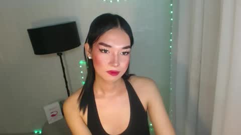 Snapshot of missannlicious chatting on 12.13.24 ANN online show from 12.13.24