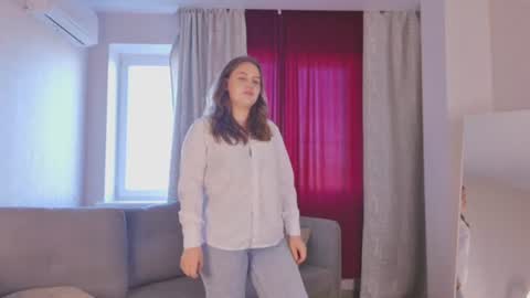Elen online show from 06.19.26