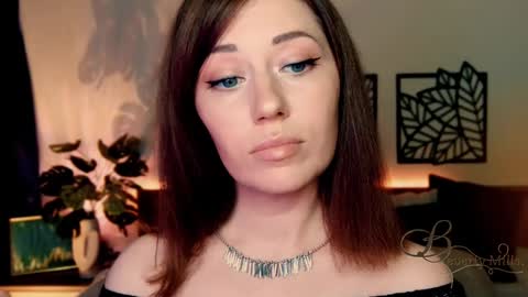 Snapshot of missbeverlymills chatting on 12.15.24 The divine Beverly online show from 12.15.24