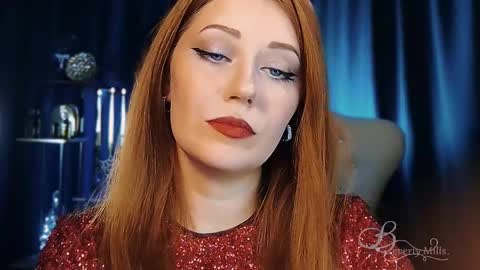 The divine Beverly online show from 05.07.26