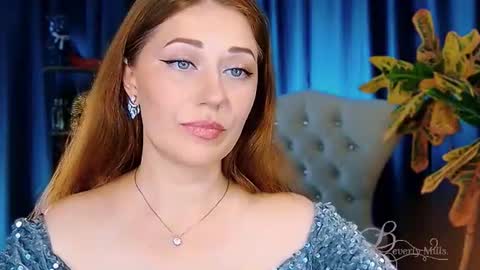 The divine Beverly online show from 07.04.26