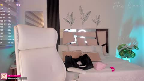 Snapshot of missbianca1 chatting on 12.14.24 Bianca Torres online show from 12.14.24