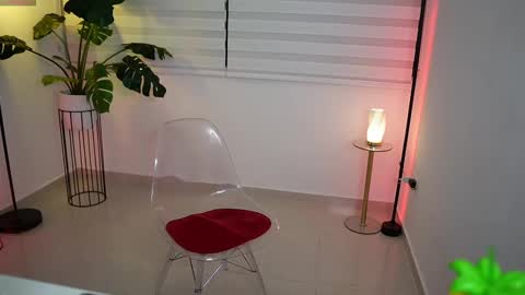 Snapshot of missbunnygirl chatting on 02.13.25 missbunnygirl online show from 02.13.25