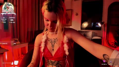 Chloe freelance model Please your thumbs up are important  online show from 12.25.24