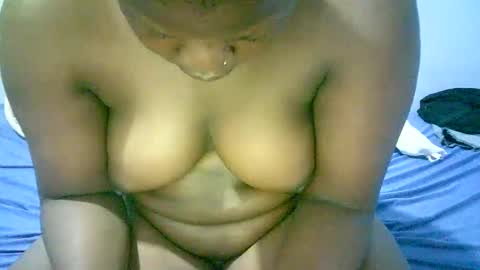 Snapshot of misscuteberry chatting on 02.28.25 VAL online show from 02.28.25