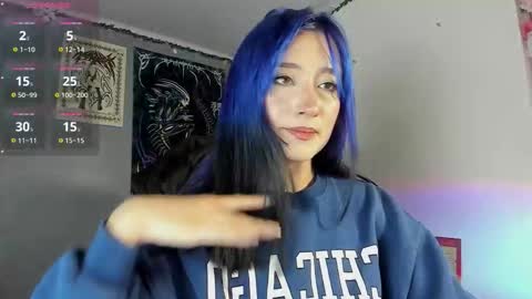 Snapshot of missdomino_ chatting on 09.15.25 valentina online show from 09.15.25