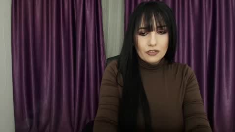 Snapshot of missdyaa chatting on 12.28.24 Miss online show from 12.28.24