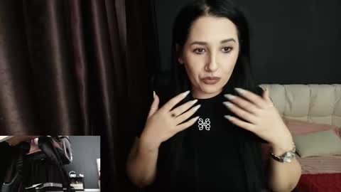 Snapshot of missdyaa chatting on 09.14.25 Miss online show from 09.14.25