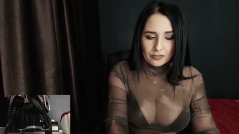 Snapshot of missdyaa chatting on 09.25.25 Miss online show from 09.25.25