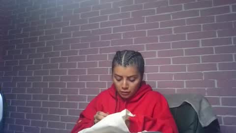 melodie  online show from 12.19.25