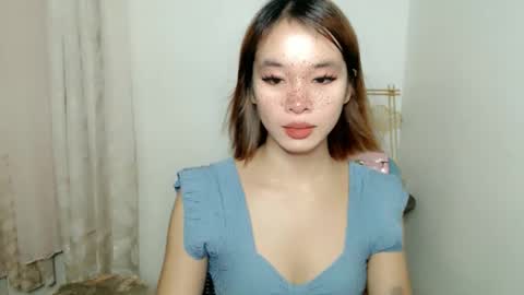 Snapshot of missfantasia chatting on 11.25.25 missfantasia online show from 11.25.25