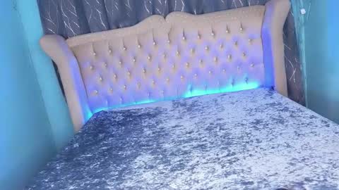 im your queen steffie online show from 09.24.25