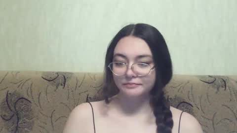 Snapshot of missis_mona chatting on 01.26.25 missis mona online show from 01.26.25