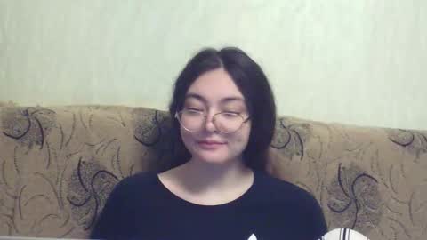 Snapshot of missis_mona chatting on 09.29.25 missis mona online show from 09.29.25