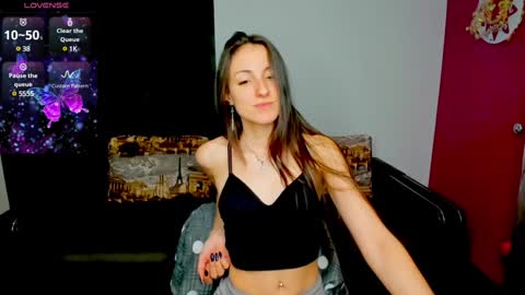 Snapshot of missis_sofiia chatting on 01.28.25 Sofia online show from 01.28.25