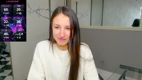 Snapshot of missis_sofiia chatting on 02.05.25 Sofia online show from 02.05.25
