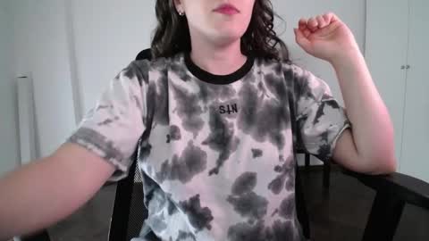 Snapshot of missivana777 chatting on 02.14.25 Ivana online show from 02.14.25