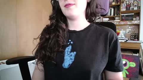 Snapshot of missivana777 chatting on 10.30.25 Ivana online show from 10.30.25