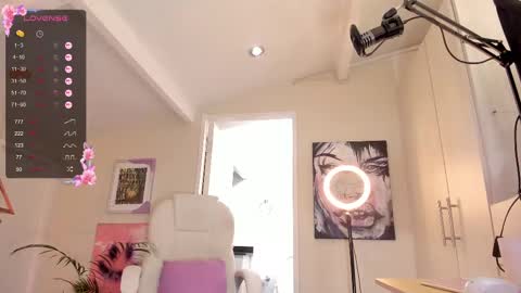 Ania online show from 02.18.25