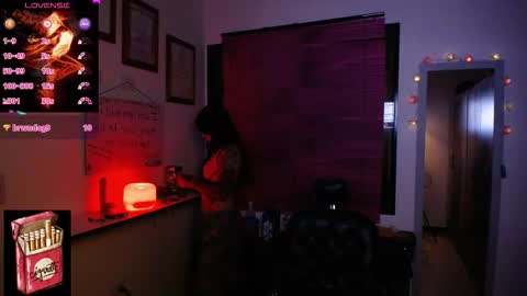 LanaLul  online show from 12.04.25