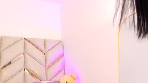 lyly  independient model online show from 09.27.25