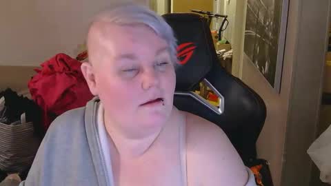 misslj90 online show from 04.16.26