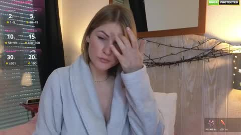 Misslucci online show from 12.19.25