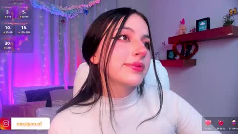 i am lyn online show from 12.20.25