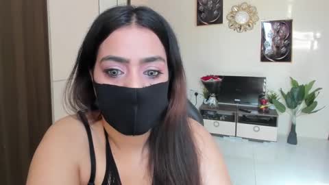 Missmask24 online show from 09.29.25