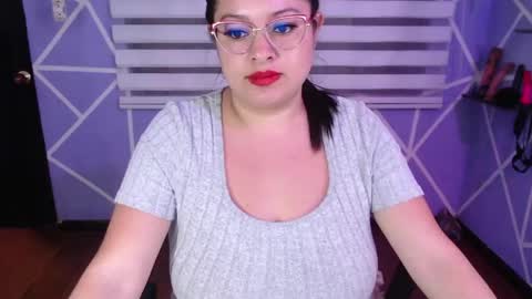 Miia online show from 04.22.26