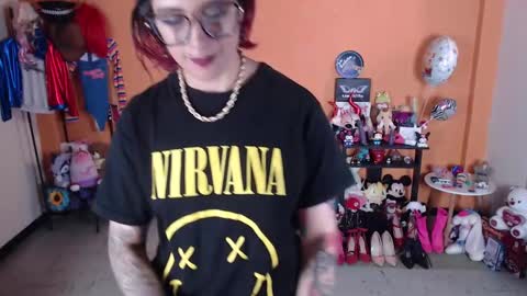 Miss Mia online show from 01.15.25