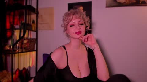   online show from 02.03.25