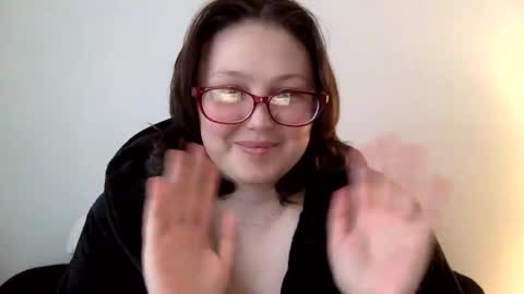 Snapshot of missmistressmal chatting on 05.03.26 missmistressmal online show from 05.03.26